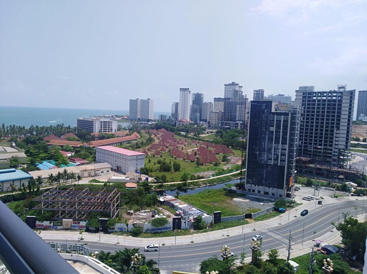 In Star Bay With Sea View Apartment